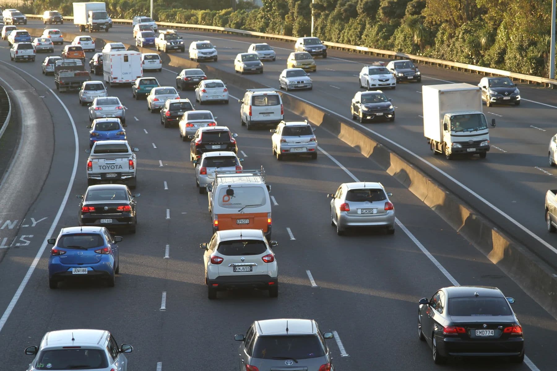 Motorway traffic seen from an overpass
